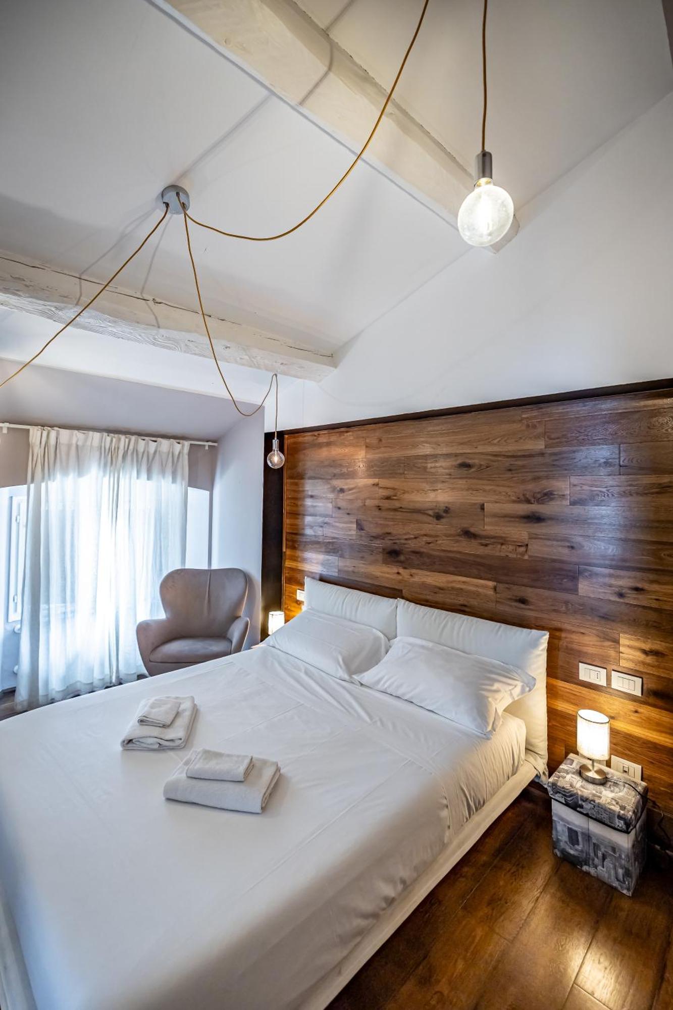 Roommo Fortezza Apartment Florence