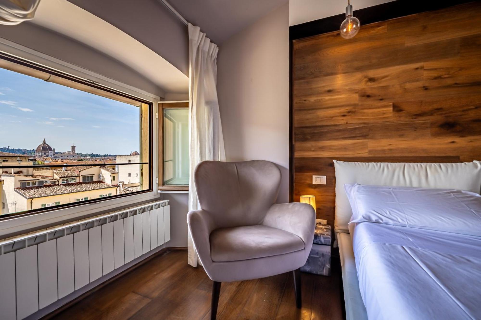 Roommo Fortezza Apartment Florence